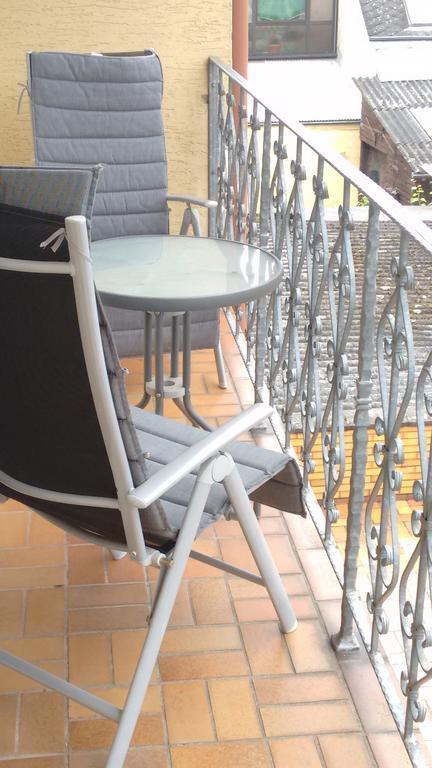 Gaestehaus Kiesgen-Mendgen Bernkastel-Kues Bagian luar foto